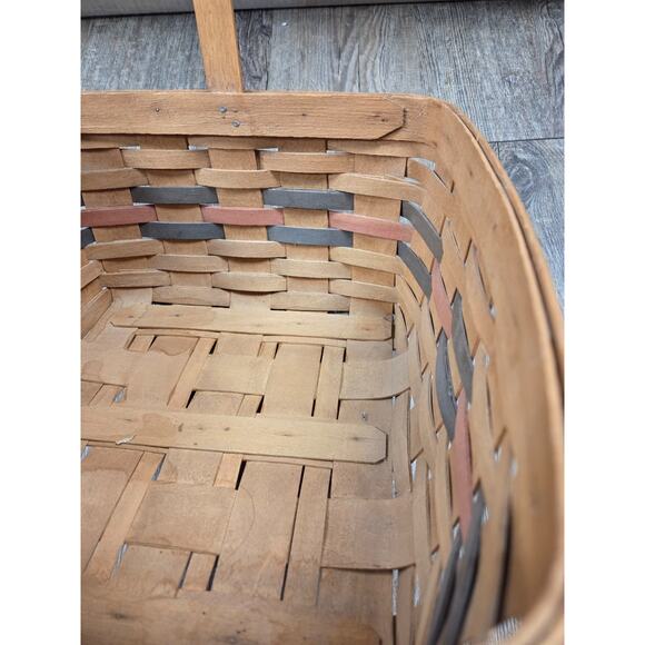 Longaberger Large Handwoven Brown Basket Signed 1988 Red Green Trim With Handle - Picture 3 of 6